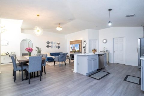 Villa ou maison à vendre à Davenport, Floride: 4 chambres, 137.5 m2 № 2110863 - photo 4