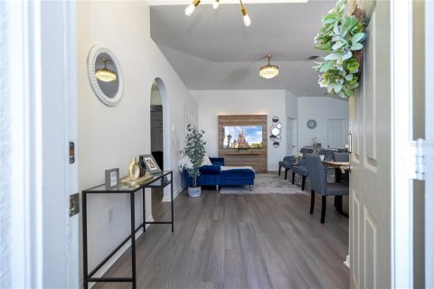 Villa ou maison à vendre à Davenport, Floride: 4 chambres, 137.5 m2 № 2110863 - photo 3