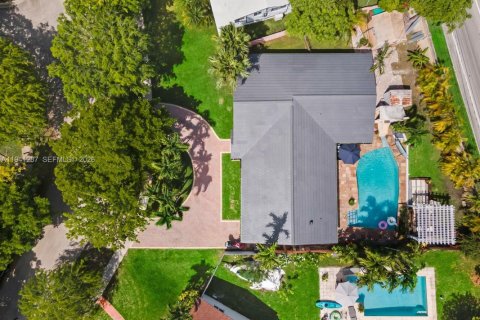 Villa ou maison à vendre à North Miami Beach, Floride: 4 chambres, 224.54 m2 № 1999000 - photo 7