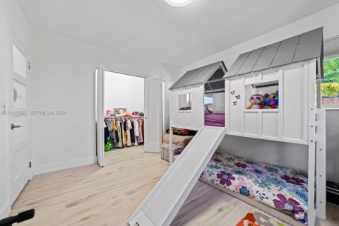 Villa ou maison à vendre à North Miami Beach, Floride: 4 chambres, 224.54 m2 № 1999000 - photo 27