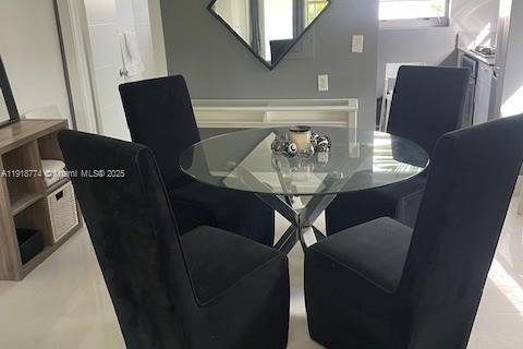 Copropriété à louer à Miami Beach, Floride: 46.73 m2 № 1972109 - photo 4