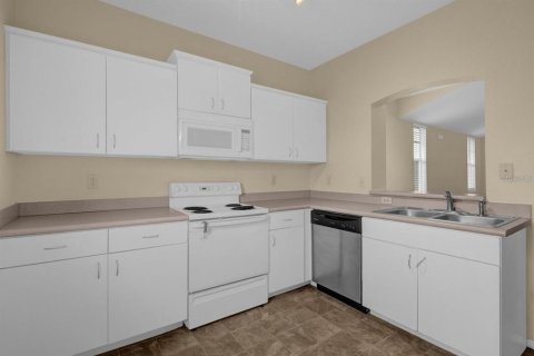 Condominio en venta en Lake Mary, Florida, 1 dormitorio, 88.35 m2 № 1544467 - foto 6