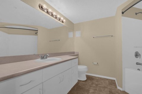 Condominio en venta en Lake Mary, Florida, 1 dormitorio, 88.35 m2 № 1544467 - foto 12