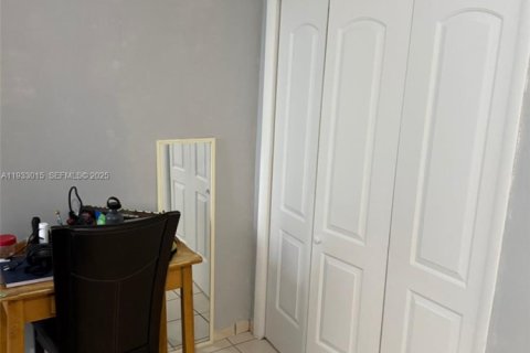 Copropriété à vendre à Miami Beach, Floride: 1 chambre, 62.24 m2 № 1991808 - photo 6