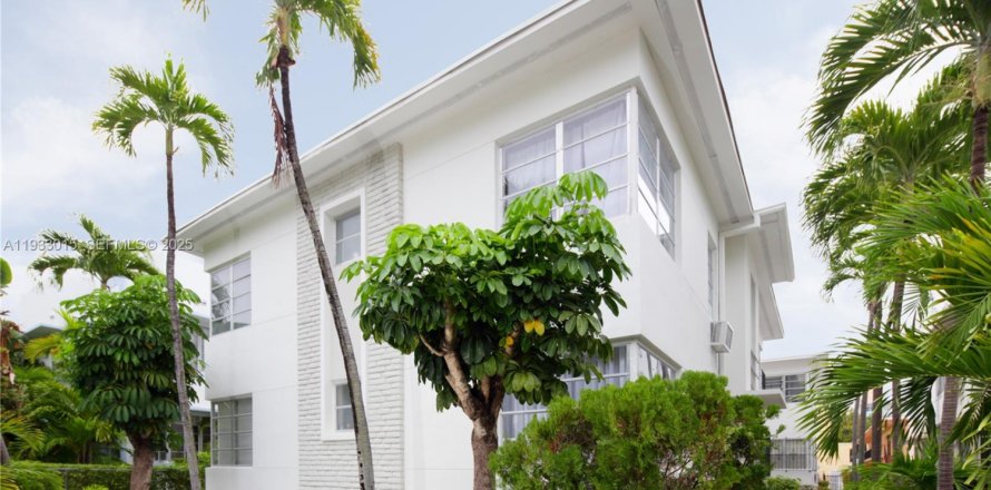 Condo à Miami Beach, Floride, 1 chambre № 1991808