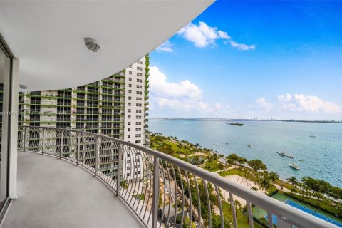 Condominio en venta en Miami, Florida, 2 dormitorios, 97.36 m2 № 2027724 - foto 16
