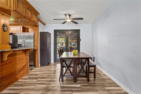 Villa ou maison à vendre à Belle Isle, Floride: 3 chambres, 155.61 m2 № 2339599 - photo 13