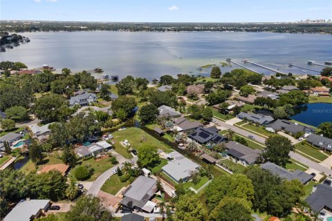 Villa ou maison à vendre à Belle Isle, Floride: 3 chambres, 155.61 m2 № 2339599 - photo 3