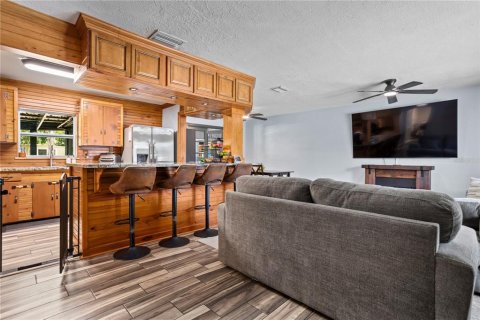 Villa ou maison à vendre à Belle Isle, Floride: 3 chambres, 155.61 m2 № 2339599 - photo 8