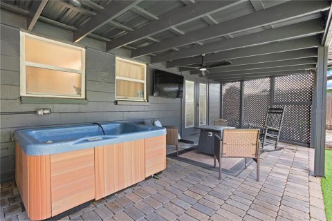 Villa ou maison à vendre à Belle Isle, Floride: 3 chambres, 155.61 m2 № 2339599 - photo 27