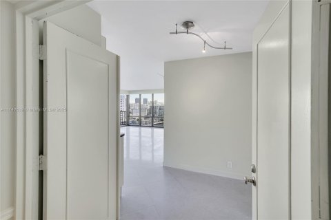 Condominio en venta en Fort Lauderdale, Florida, 2 dormitorios, 150.5 m2 № 1711720 - foto 8