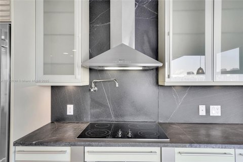 Condominio en venta en Fort Lauderdale, Florida, 2 dormitorios, 150.5 m2 № 1711720 - foto 22