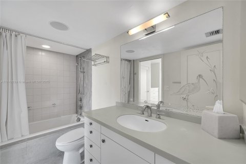 Condominio en venta en Fort Lauderdale, Florida, 2 dormitorios, 150.5 m2 № 1711720 - foto 28