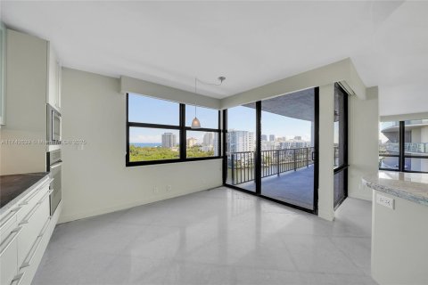 Condominio en venta en Fort Lauderdale, Florida, 2 dormitorios, 150.5 m2 № 1711720 - foto 20