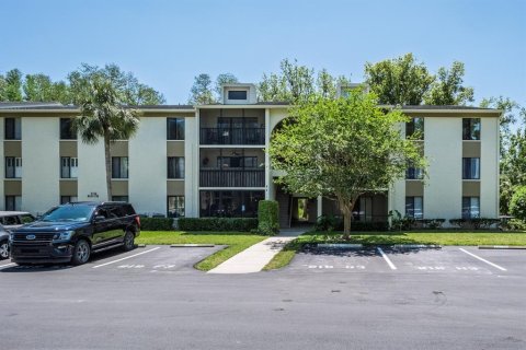 Condo in Tarpon Springs, Florida, 2 bedrooms  № 1734009 - photo 2