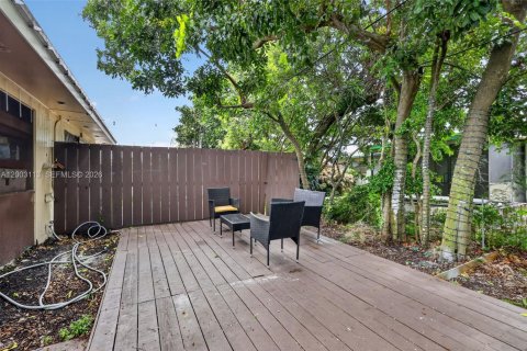 Immobilier commercial à vendre à Hollywood, Floride: 158.21 m2 № 2066504 - photo 19