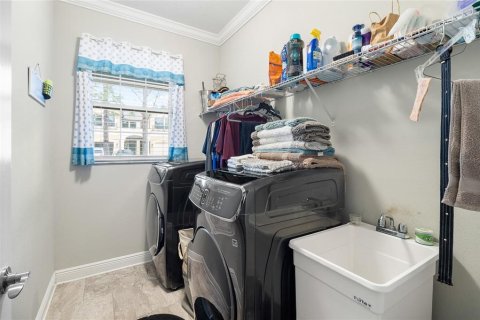 Townhouse in Wesley Chapel, Florida 3 bedrooms, 200.02 sq.m. № 1832870 - photo 26