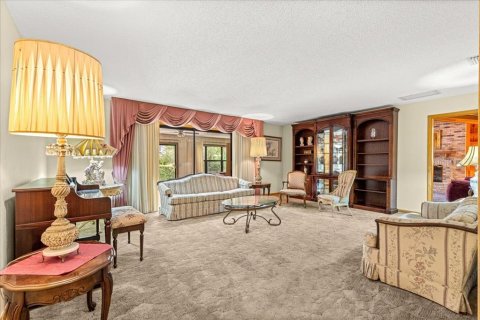 Купить виллу или дом в Окала, Флорида 15 комнат, 330.92м2, № 1725411 - фото 22