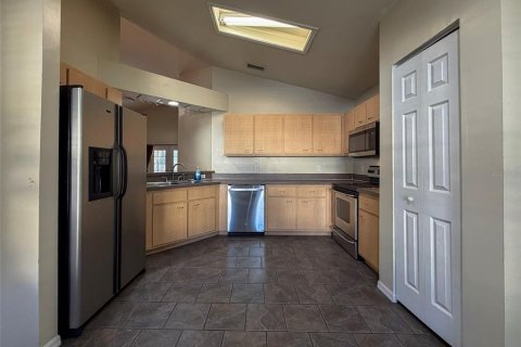 Casa en alquiler en Gainesville, Florida, 3 dormitorios, 130.25 m2 № 2118163 - foto 3