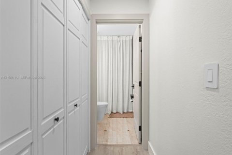 Touwnhouse à vendre à Miramar, Floride: 3 chambres, 121.14 m2 № 2424966 - photo 29