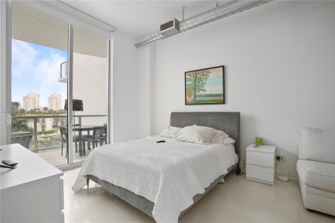 Condominio en venta en Aventura, Florida, 3 dormitorios, 111.85 m2 № 1863577 - foto 24