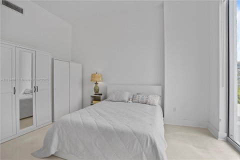 Condominio en venta en Aventura, Florida, 3 dormitorios, 111.85 m2 № 1863577 - foto 17