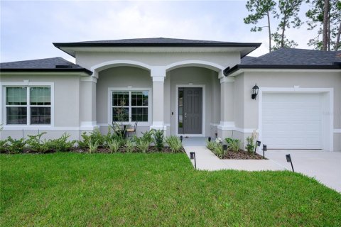 House in Palm Coast, Florida 3 bedrooms, 189.52 sq.m. № 2284112 - photo 3