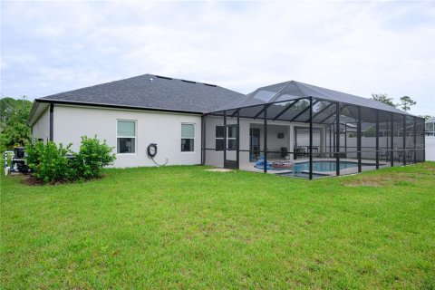 House in Palm Coast, Florida 3 bedrooms, 189.52 sq.m. № 2284112 - photo 25