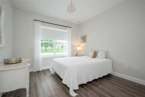 House in Palm Coast, Florida 3 bedrooms, 189.52 sq.m. № 2284112 - photo 15