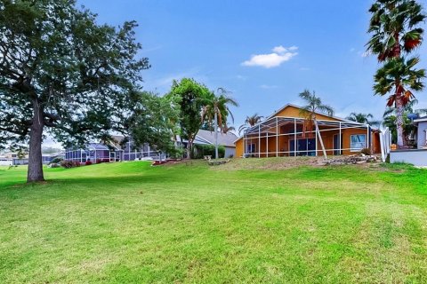 Casa en venta en Brandon, Florida, 4 dormitorios, 238.57 m2 № 2267071 - foto 6