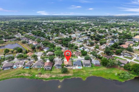 Casa en venta en Brandon, Florida, 4 dormitorios, 238.57 m2 № 2267071 - foto 4