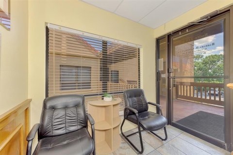 Commercial property in Sarasota, Florida 58.99 sq.m. № 2229767 - photo 5