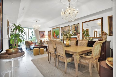 Condo in Doral, Florida, 3 bedrooms  № 1845524 - photo 6