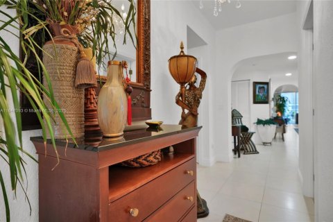 Condo in Doral, Florida, 3 bedrooms  № 1845524 - photo 16