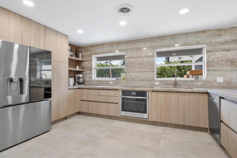 Casa en venta en Hollywood, Florida, 3 dormitorios, 181.53 m2 № 1794860 - foto 7