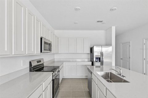 Adosado en alquiler en Dundee, Florida, 3 dormitorios, 164.25 m2 № 2103871 - foto 7