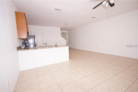 Adosado en alquiler en Windermere, Florida, 3 dormitorios, 177.44 m2 № 1873294 - foto 3