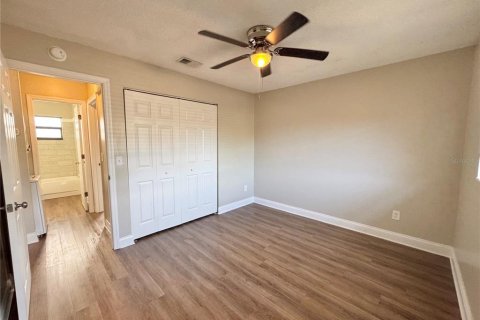 Apartamento en alquiler en Winter Haven, Florida, 2 dormitorios, 67.82 m2 № 1909397 - foto 13