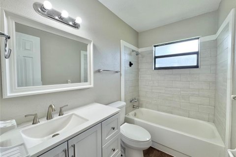 Apartamento en alquiler en Winter Haven, Florida, 2 dormitorios, 67.82 m2 № 1909397 - foto 16