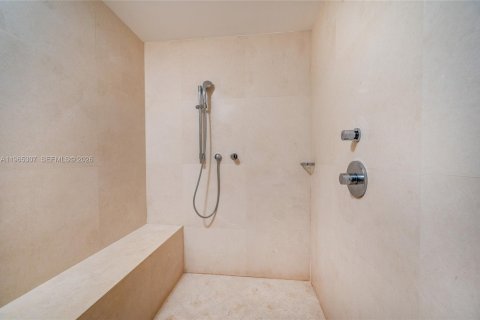 Condominio en venta en Key Biscayne, Florida, 2 dormitorios, 142.33 m2 № 2027099 - foto 27