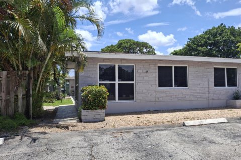 Apartment in Wilton Manors, Florida 3 bedrooms, 111.48 sq.m. № 2250846 - photo 20