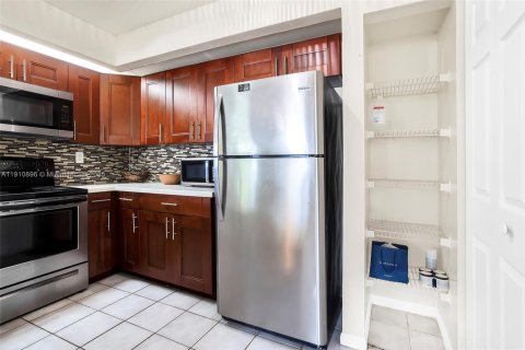 Купить кондоминиум в Катлер-Бей, Флорида 2 спальни, 104.33м2, № 1966065 - фото 27