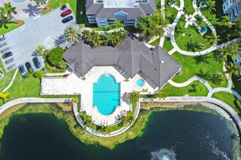 Купить кондоминиум в Катлер-Бей, Флорида 2 спальни, 104.33м2, № 1966065 - фото 5