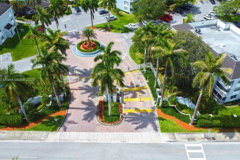 Купить кондоминиум в Катлер-Бей, Флорида 2 спальни, 104.33м2, № 1966065 - фото 6