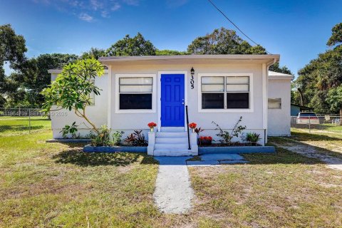 House in St. Lucie, Florida 3 bedrooms, 96.15 sq.m. № 2026990 - photo 7