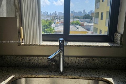 Appartement à louer à Miami, Floride: 1 chambre, 63.17 m2 № 1887323 - photo 6