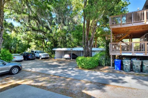 Commercial property in Lakeland, Florida 8 bedrooms, 338.16 sq.m. № 2236308 - photo 25