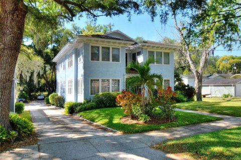 Commercial property in Lakeland, Florida 8 bedrooms, 338.16 sq.m. № 2236308 - photo 4