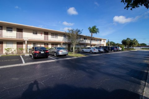 Condominio en venta en Margate, Florida, 1 dormitorio, 62.24 m2 № 2250114 - foto 5