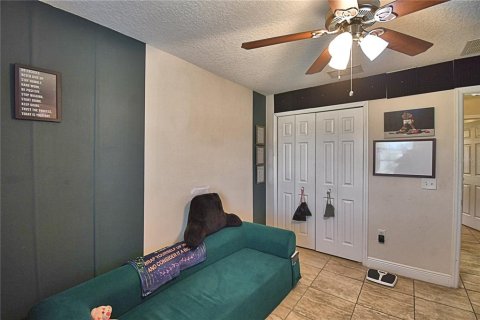 House in Poinciana, Florida 3 bedrooms, 120.77 sq.m. № 2393765 - photo 25